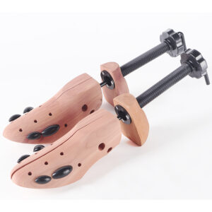 Supports custom shoe stretchers, shoe tree, wide shoe expanders, American cedar, available for men and women